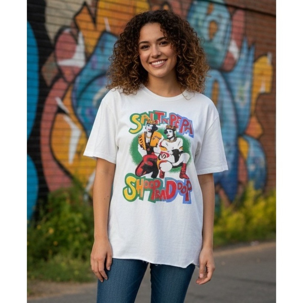 Ripple Junction‎ Salt N Pepa Graphic Shirt White Women's Size 2X Cotton Casual